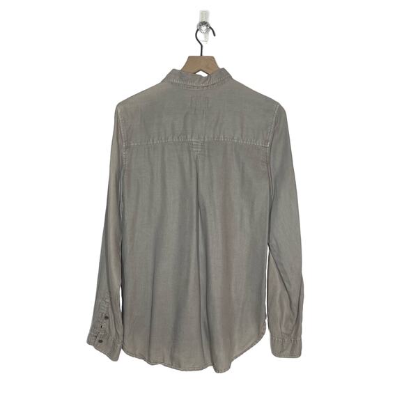 American Eagle Button Down Shirt Women's Size Medium Taupe Boyfriend Fit Washed - Picture 2 of 6